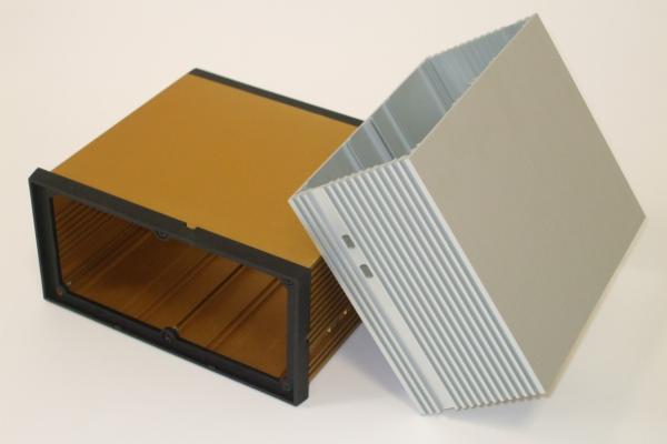 CONTENITORI IN ALLUMINIO A NORME DIN 43700